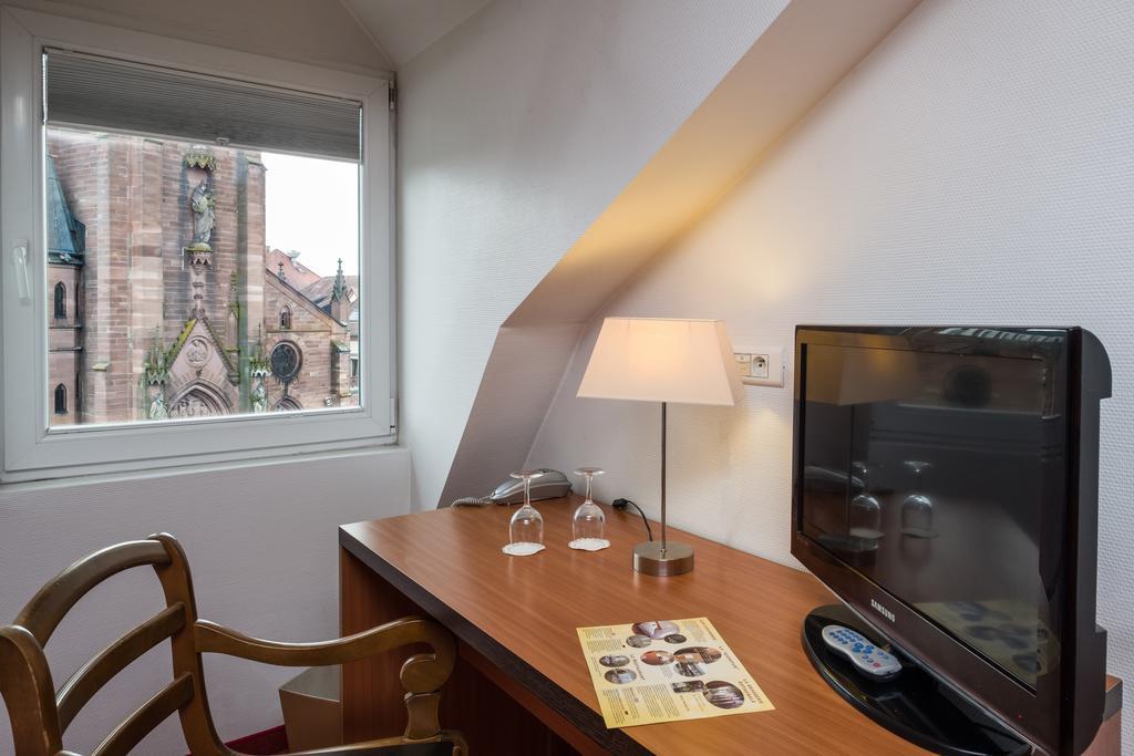 Hotel Restaurant Notre Dame Haguenau Bagian luar foto