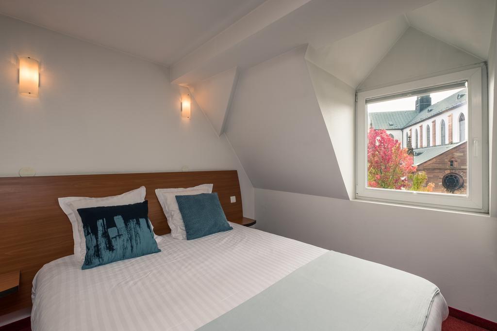 Hotel Restaurant Notre Dame Haguenau Bagian luar foto
